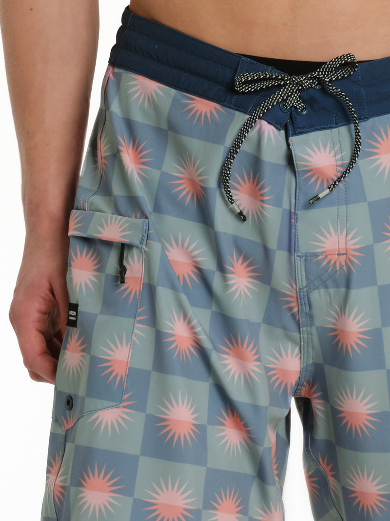 Load image into Gallery viewer, Emerson Men's Printed Boardshorts 51 cm Misty Green 261.EM524.13-Pr554-Misty-Green
