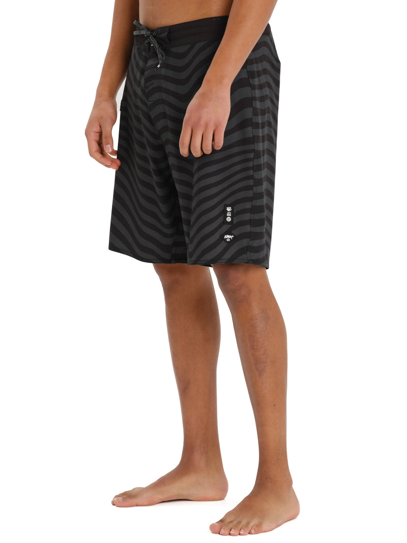 Load image into Gallery viewer, Emerson Men's Printed Boardshorts 51 cm Black 261.EM524.13-Pr555-Black
