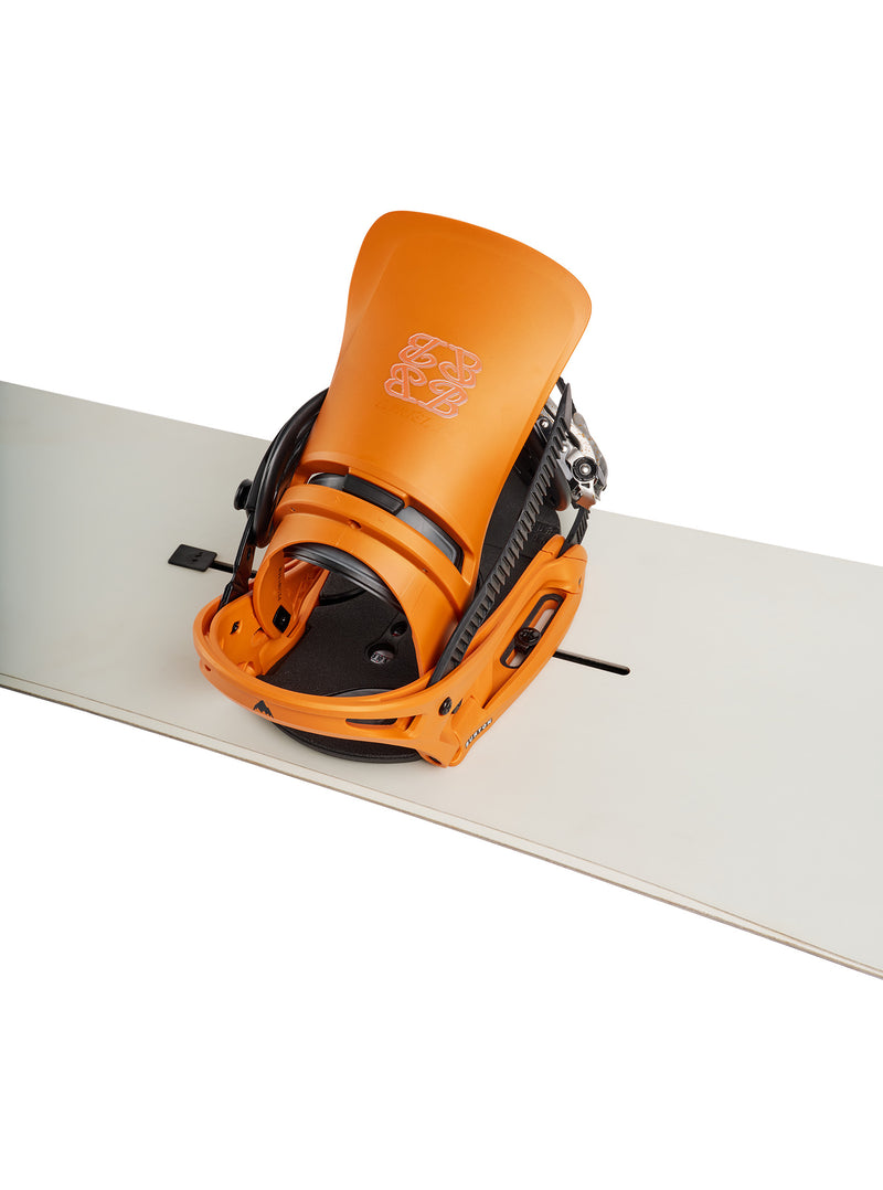 Load image into Gallery viewer, Burton Men's Cartel X EST Snowboard Bindings Goldfish Orange 2223210E7B
