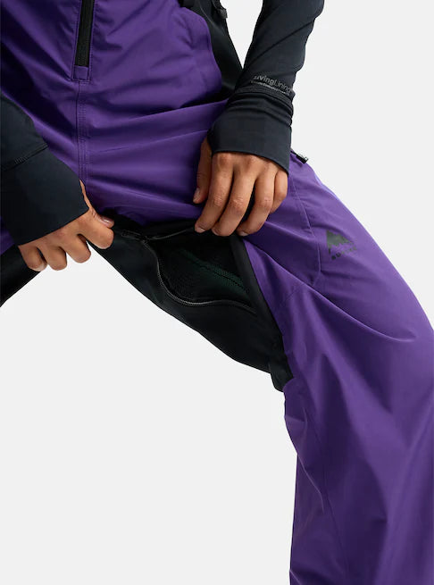 Load image into Gallery viewer, Burton Women&#39;s Reserve GORE-TEX 2L Bib Pants Prism Violet/True Black 3024610E4E
