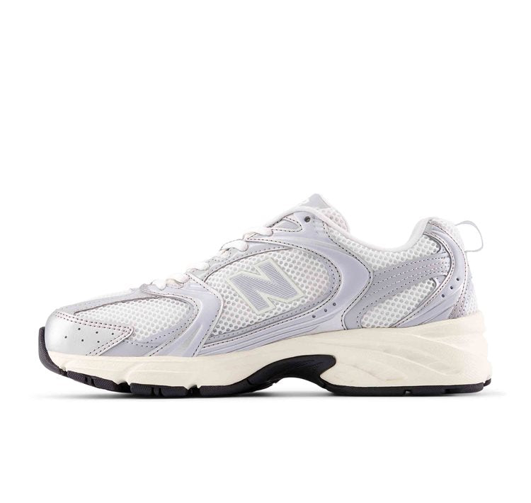 Load image into Gallery viewer, New Balance Unisex 530 Shoes D-White U530SEA
