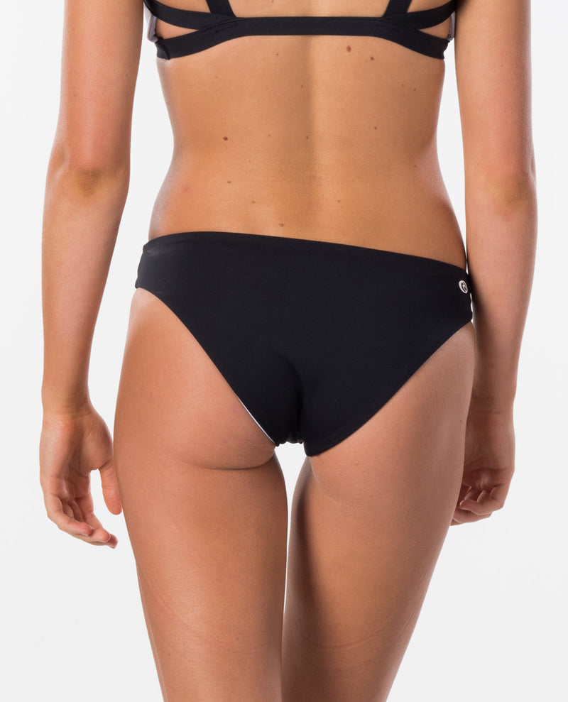 Load image into Gallery viewer, Rip Curl Women&#39;s Mirage Ultimate Revo Good Pant Black GSIQK9-0090
