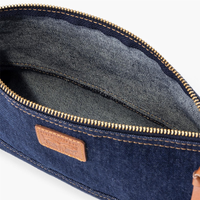 Load image into Gallery viewer, Levi's Unisex Denim Pouch Dark Wash 0020A0000
