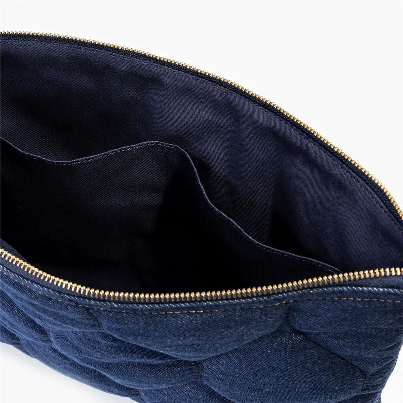 Load image into Gallery viewer, Levi's Unisex Denim Laptop Sleeve Dark Wash 0020C0000
