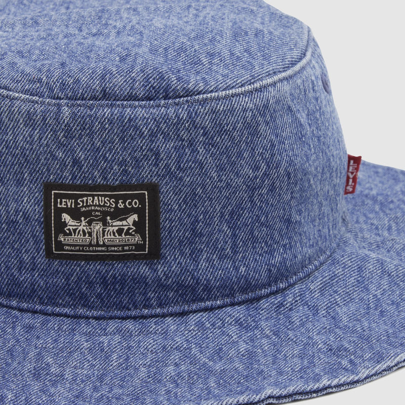 Load image into Gallery viewer, Levi's Men's Bay Drawstring Bucket Hat Ocean Indigo Wash 005CP0002
