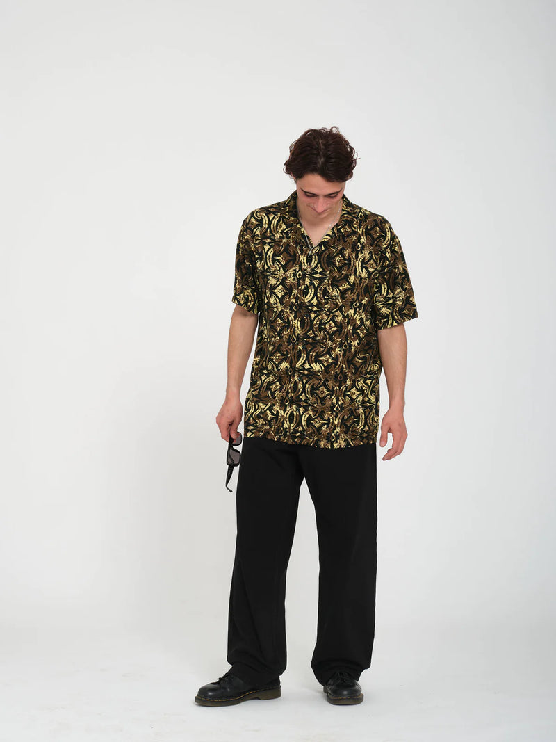 Load image into Gallery viewer, Volcom Men&#39;s Bold Moves Classic Fit Shirt Ginger Brown A0412404_GGB
