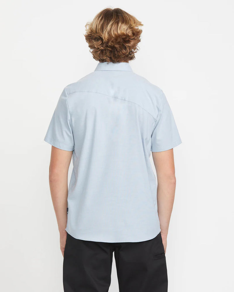 Load image into Gallery viewer, Volcom Men&#39;s Everett Oxford Shirt Wrecked Indigo A0412501_WRC
