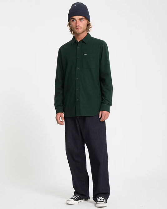 Volcom Men's Caden Solid Shirt Scarab A0532508-SCB