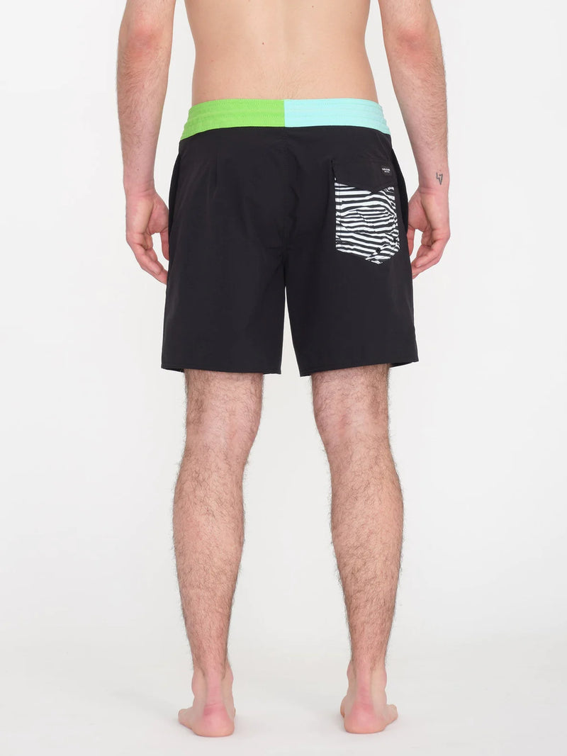 Load image into Gallery viewer, Volcom About Time Liberators 17&quot; Boardshorts Black A0812403_BLK

