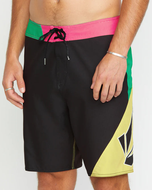 Volcom Men's Vee Bee Mod 20" Boardshorts Black A0812505_BLK