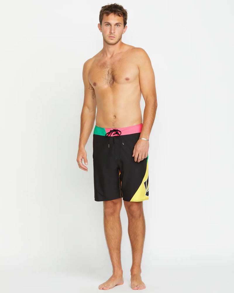 Load image into Gallery viewer, Volcom Men&#39;s Vee Bee Mod 20&quot; Boardshorts Black A0812505_BLK
