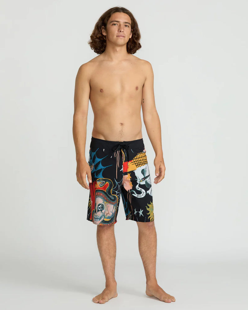 Load image into Gallery viewer, Volcom Men&#39;s Seth Conboy Mod 20&#39;&#39; Boardshorts Black A0822505_BLK
