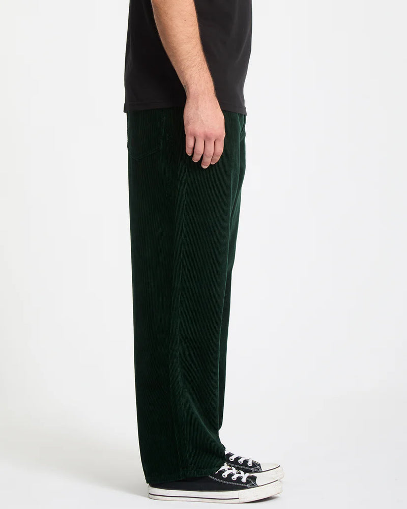 Load image into Gallery viewer, Volcom Men&#39;s Billow Tapered Corduroy Trousers Scarab A1132305_SCB
