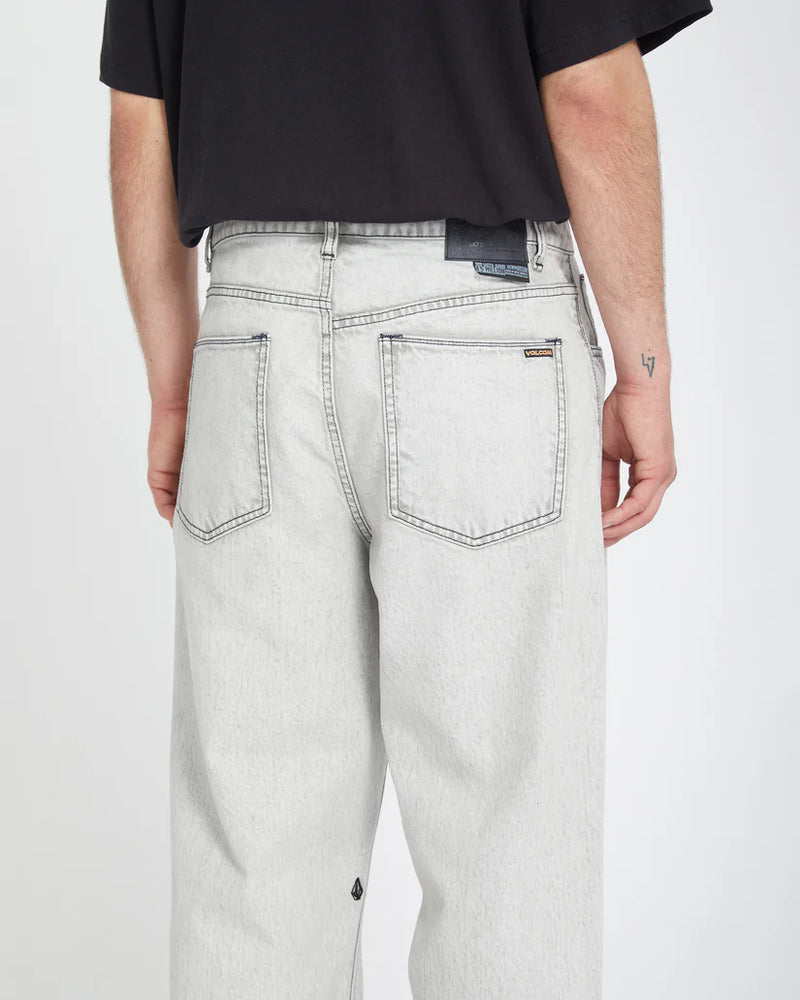 Load image into Gallery viewer, Volcom Men&#39;s Billow Jeans Desert Bone A1932205_BNE
