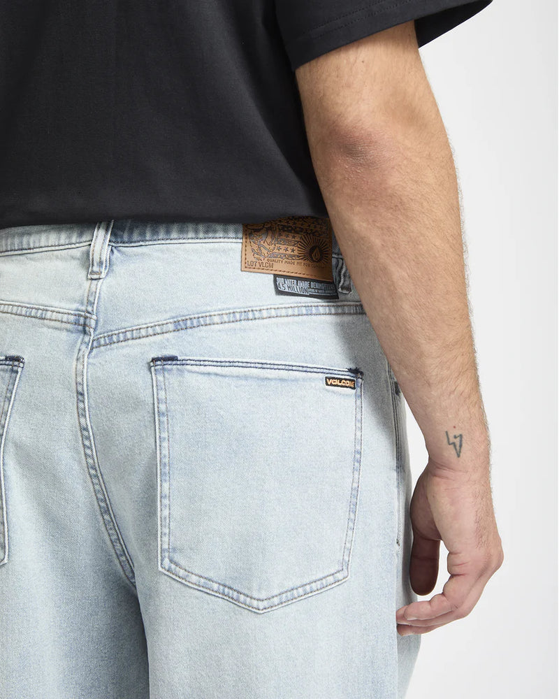 Load image into Gallery viewer, Volcom Men&#39;s Billow Jeans Desert Dirt Indigo A1932205_DDN
