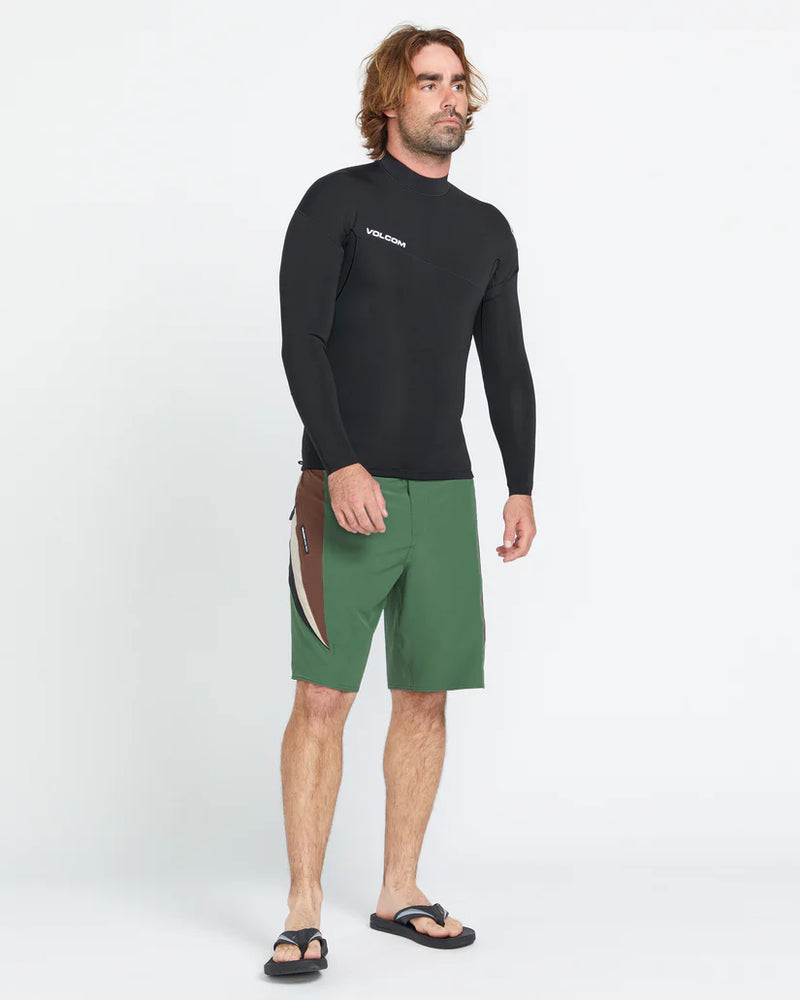 Load image into Gallery viewer, Volcom Men&#39; 1.5MM Pull Over Neoprene Jacket Black A9612400_BLK

