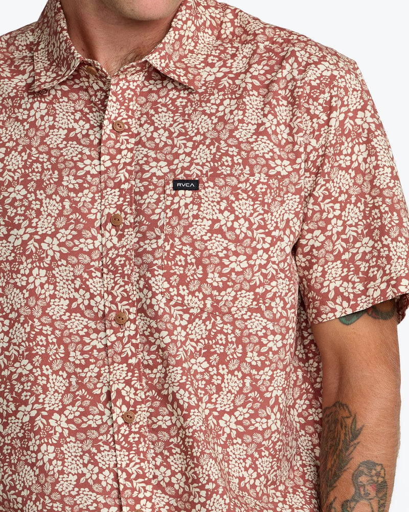 Load image into Gallery viewer, RVCA Men's Botanical Short Sleeve Shirt Rawhide AVYWT00521-RWH
