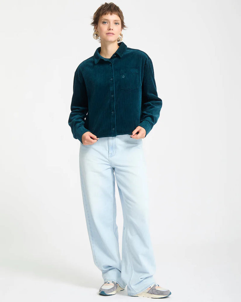Load image into Gallery viewer, Volcom Womens&#39; Weellow Corduroy Shirt Emerald Green B0532404_EMG

