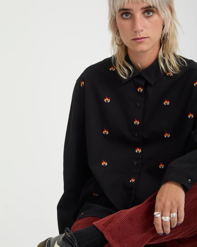 Load image into Gallery viewer, Volcom Women's Ozzy Shirt Black B0532602-BLK
