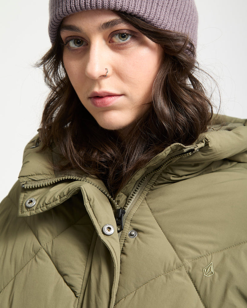Load image into Gallery viewer, Volcom Women's Out Of Boxy Puff Jacket Wintermoss B1732603-WMS
