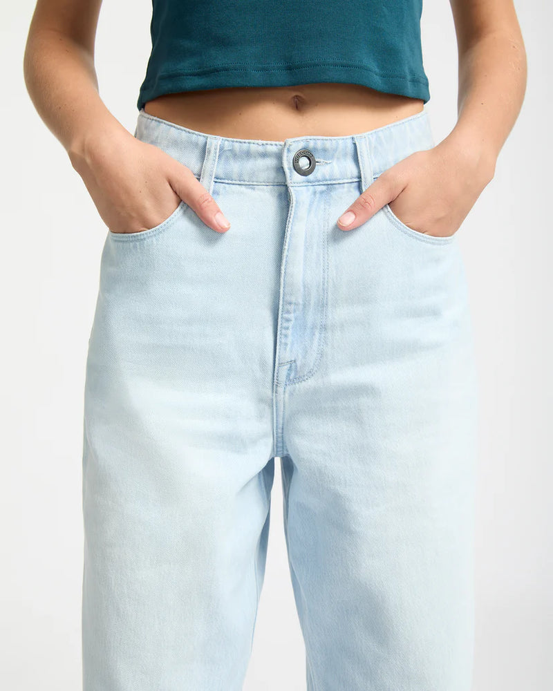 Load image into Gallery viewer, Volcom Women&#39;s Weellow II Denim Pants Bleached Aqua B1932505-BLA

