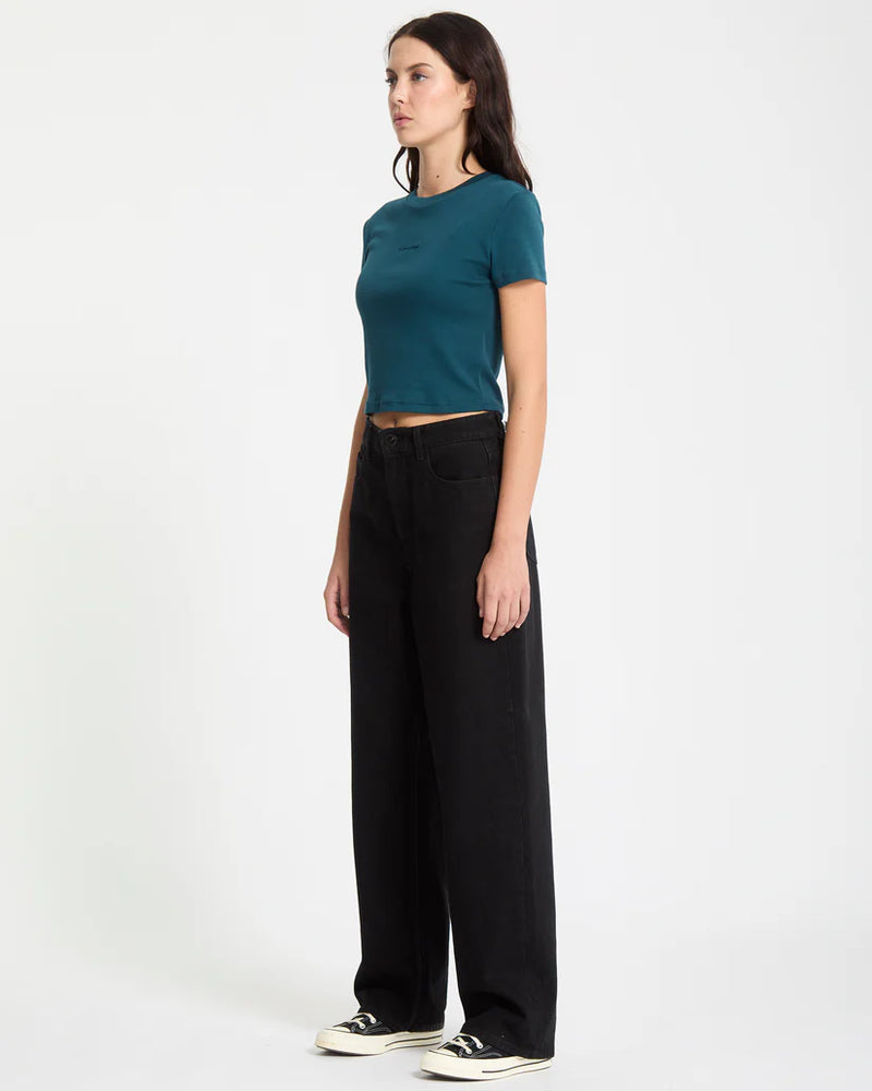 Load image into Gallery viewer, Volcom Women&#39;s Weellow II Denim Pants Black B1932505-BLK
