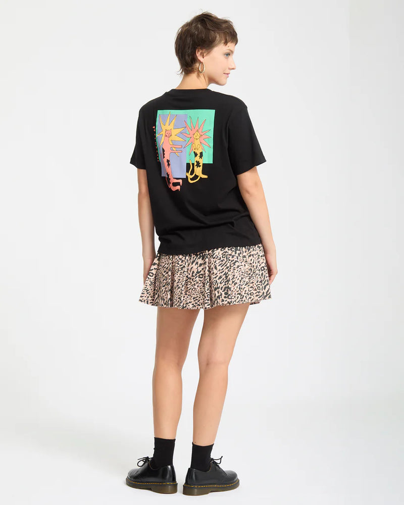 Load image into Gallery viewer, Volcom Women&#39;s Radical Daze Up T-Shirt Black B3532508-BLK
