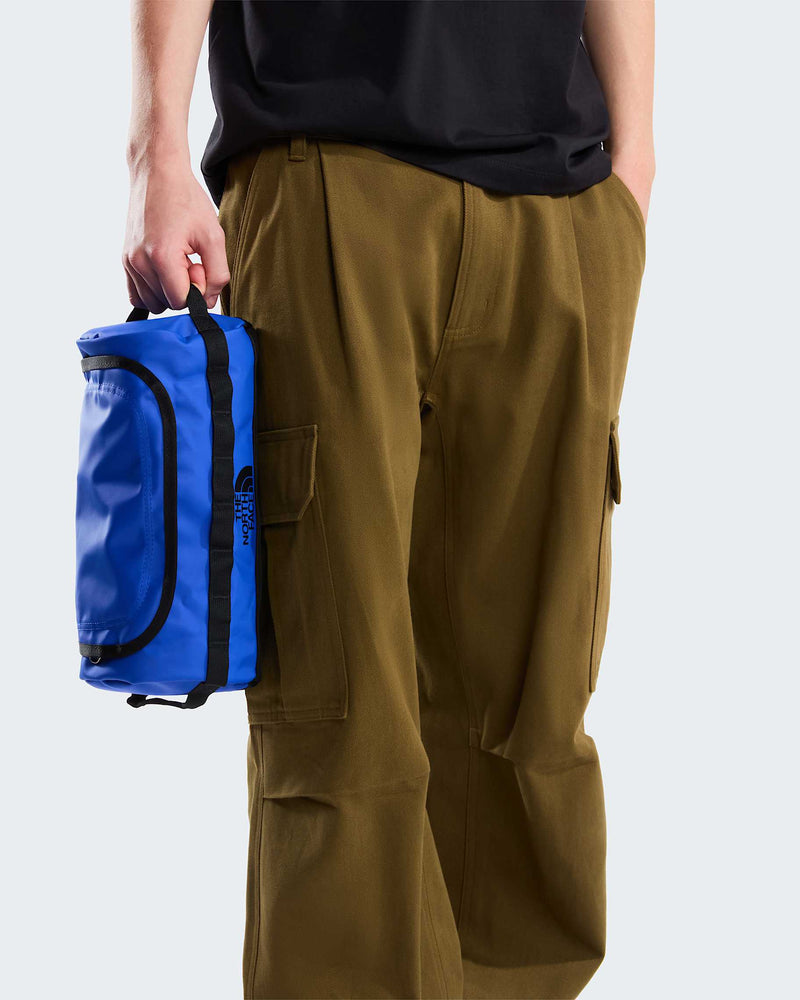Load image into Gallery viewer, The North Face Base Camp 5.7L Travel Canister Large TNF Blue/TNF Black NF0A52TFEF1
