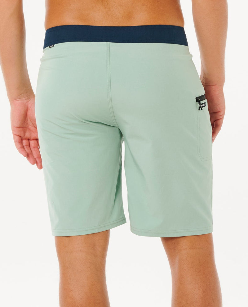 Load image into Gallery viewer, Rip Curl Men's Mirage Core 20" Boardshort Aloe CBOCH9-3237
