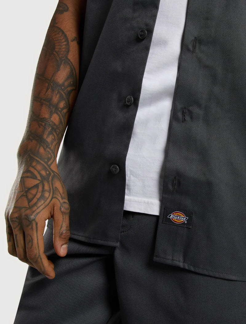 Load image into Gallery viewer, Dickies Men's Short Sleeve Work Shirt Coal Grey DK0A4XK7CH0

