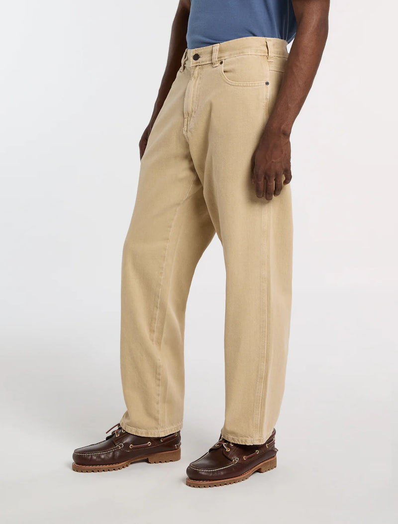 Load image into Gallery viewer, Dickies Men's 958 Baggy Tapered Work Jeans Desert Camo DK0A88EDL44
