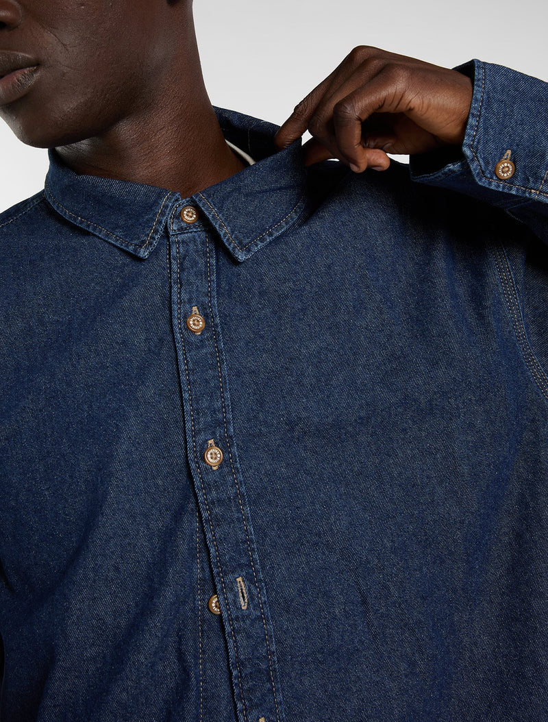 Load image into Gallery viewer, Dickies Men's Lightweight Long Sleeve Denim Shirt Dark Indigo DK0A88GYODD1
