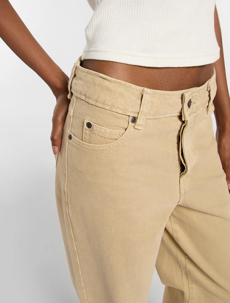 Load image into Gallery viewer, Dickies Women's 984 Relaxed Straight Jeans Desert Camo DK0A88NKL44
