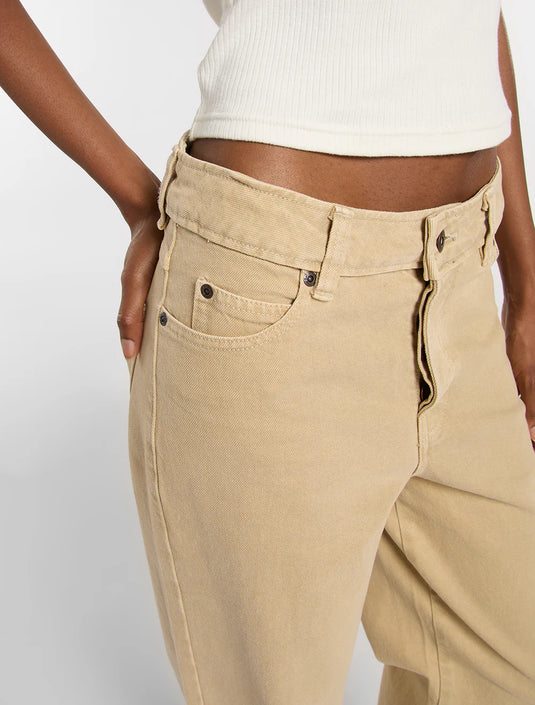 Dickies Women's 984 Relaxed Straight Jeans Desert Camo DK0A88NKL44