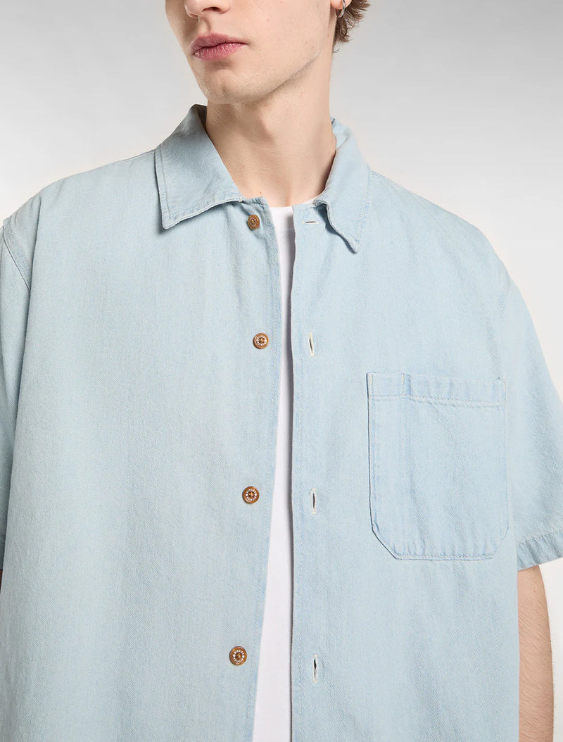 Load image into Gallery viewer, Dickies Men's Denim Short Sleeve Shirt Fog Blue DK0A88PH0FE
