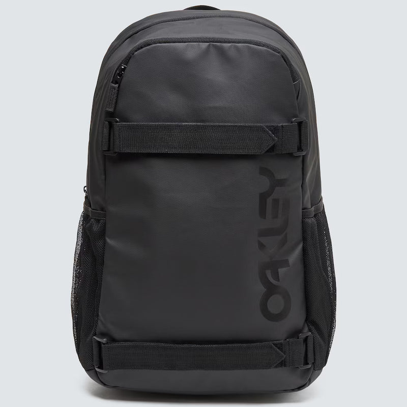 Load image into Gallery viewer, Oakley Men&#39;s The Freshman Skate Backpack Blackout FOS901202-02E
