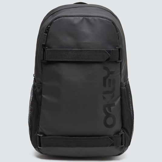 Oakley Men's The Freshman Skate Backpack Blackout FOS901202-02E