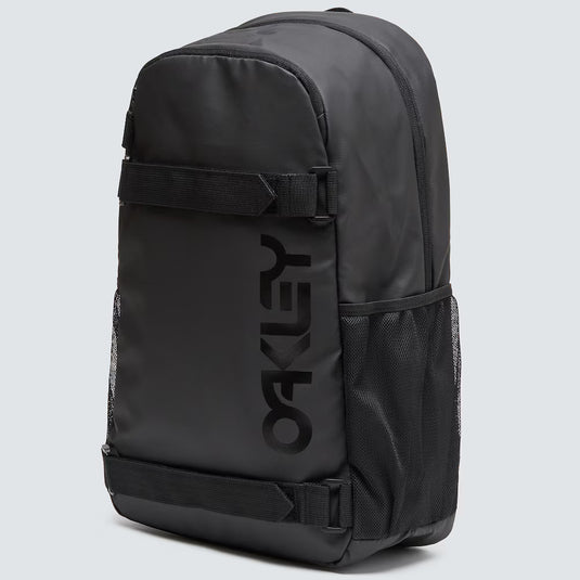 Oakley Men's The Freshman Skate Backpack Blackout FOS901202-02E