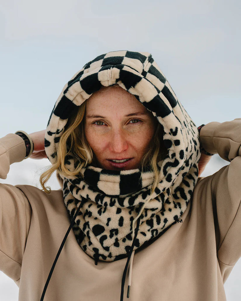 Load image into Gallery viewer, Volcom Women&#39;s Dang Hood Oatmeal K5552600-OAT
