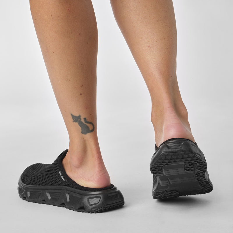 Load image into Gallery viewer, Salomon Women&#39;s Reelax Slide 6.0 Slides Black/Black/Alloy 471124
