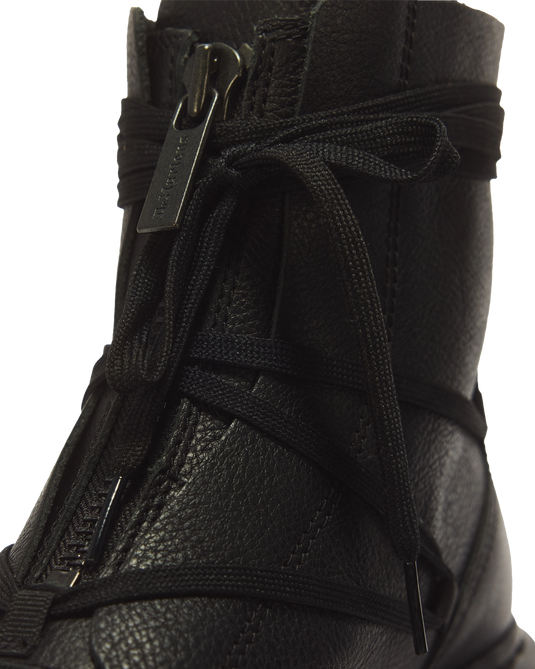 Dr. Martens Women's Jarrick II Mono Laced Leather Platform Pisa Shoes  Black 32221001
