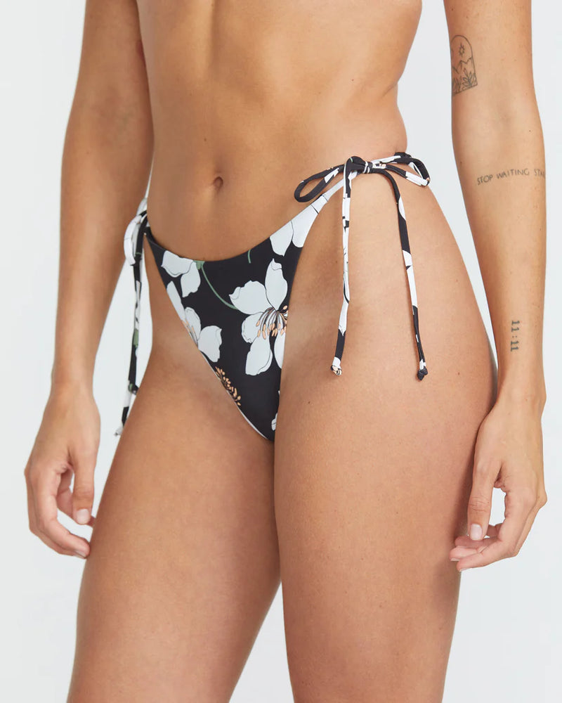 Load image into Gallery viewer, Volcom Women&#39;s Midnight Lily Skimpy Bikini Bottom Black O2312500_BLK
