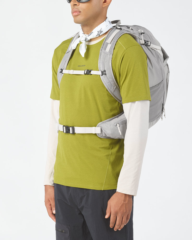 Load image into Gallery viewer, Salomon Unisex Trailblazer 30L Hiking Bag Cloudburst/Paloma/Silver Cloud LC2856100
