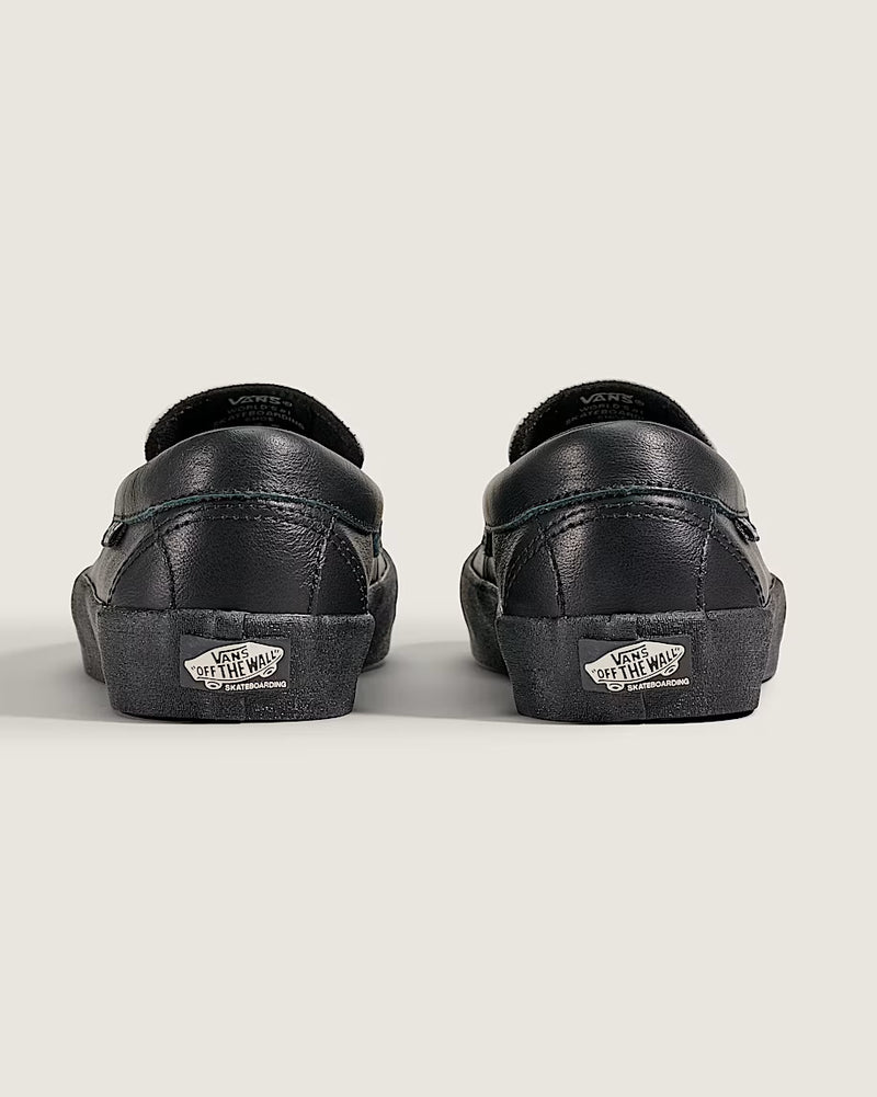 Load image into Gallery viewer, Vans Men&#39;s Skate Loafer Shoes Black/White VN000VA6Y28
