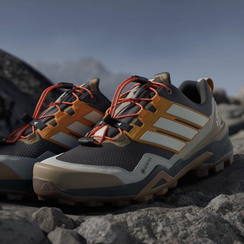 Load image into Gallery viewer, Adidas Terrex Men's Skychaser GORE-TEX Hiking Shoes Carbon/Off White/Pure Tangerine JR3987
