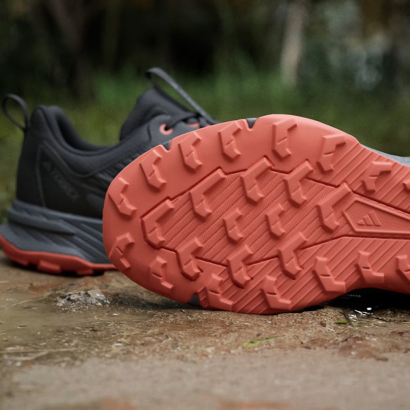 Load image into Gallery viewer, Adidas Terrex Men's Tracefinder 2 Climaproof Trail Running Shoes Core Black/Core Black/Semi Impact Orange JR9134
