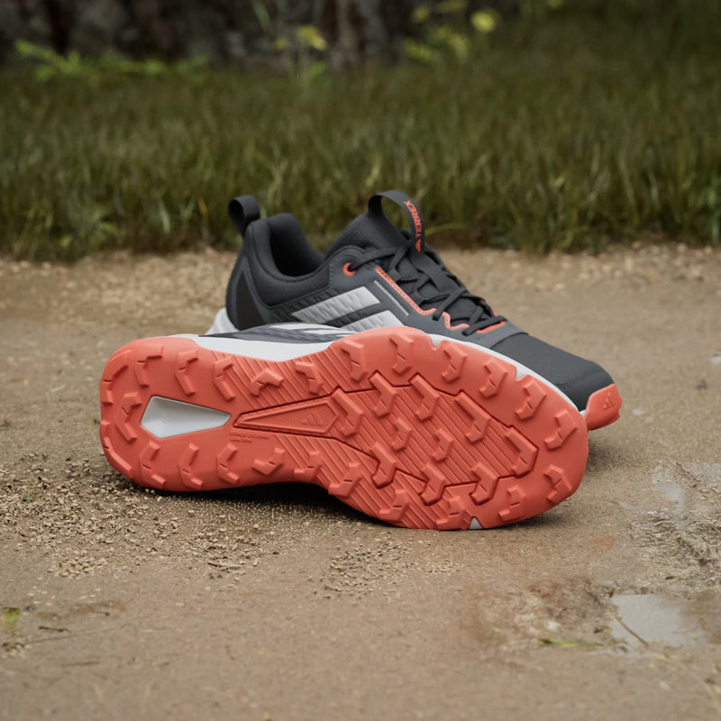 Load image into Gallery viewer, Adidas Terrex Men's Tracefinder Trail Running Shoes Core Black/Grey One/Semi Impact Orange JR9136

