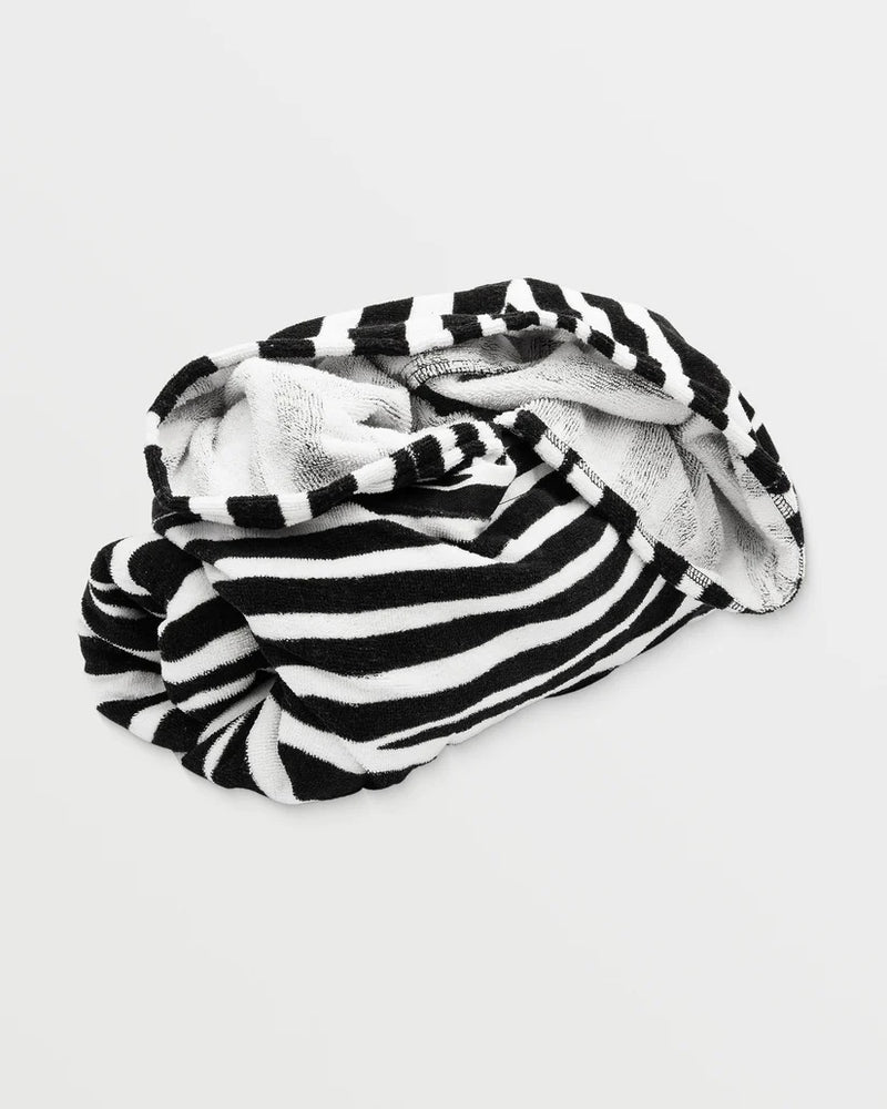 Load image into Gallery viewer, Volcom Unisex Hooded Changing Towel White Black VMXX014ZYW_WHB
