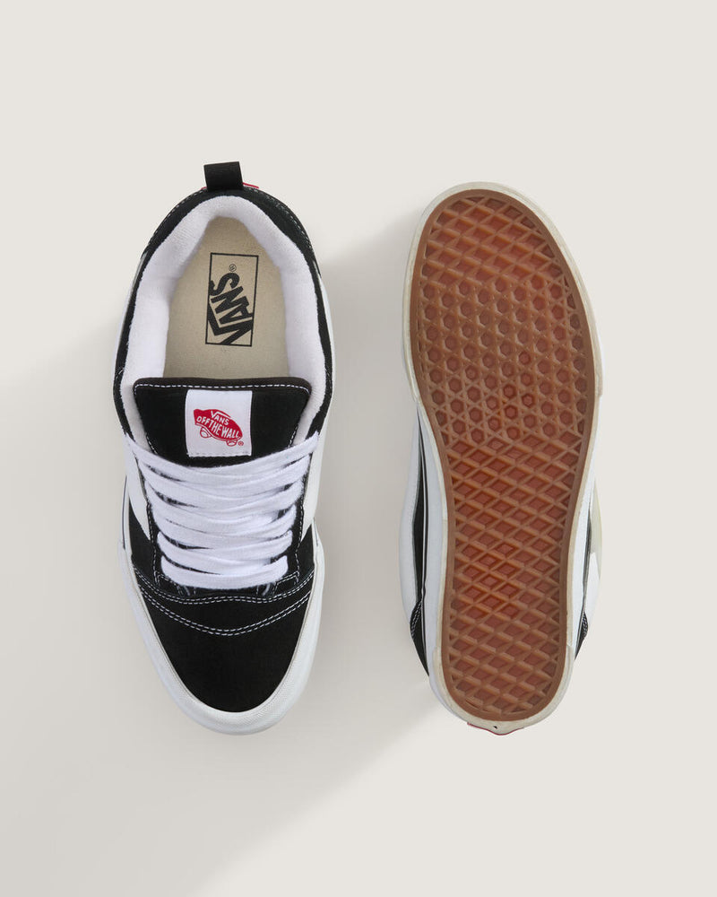 Load image into Gallery viewer, Vans Unisex Knu Skool Shoes Black/True White VN0009QC6BT
