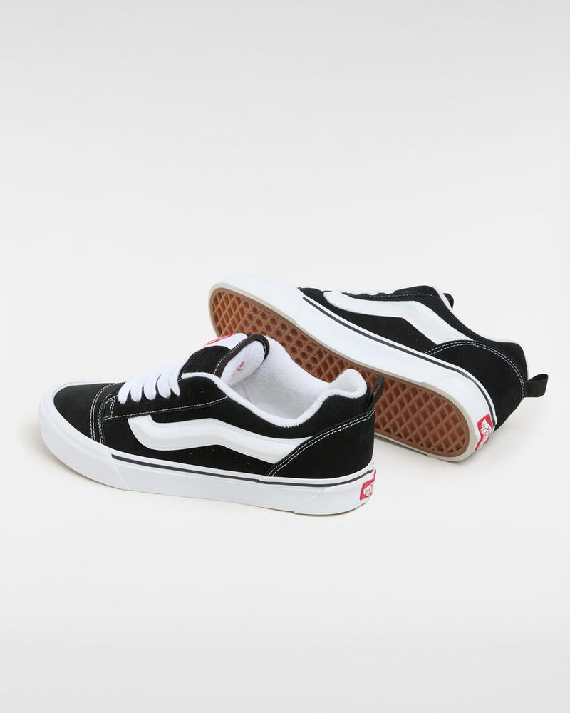 Load image into Gallery viewer, Vans Unisex Knu Skool Shoes Black/True White VN0009QC6BT
